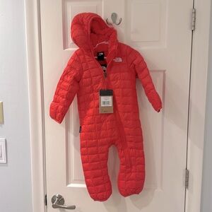 NWT North Face Infant One Piece Snowsuit. Hot pink, size 12-18 months.